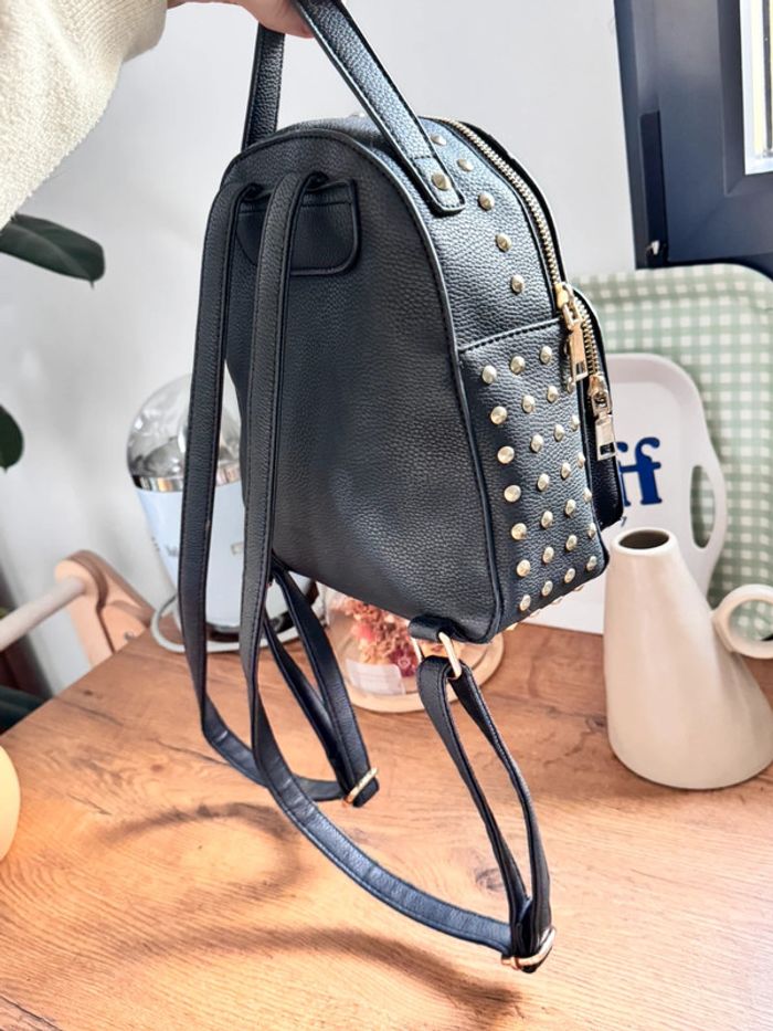 Sac à dos noir et doré - photo numéro 3