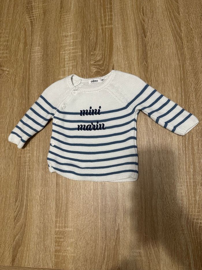 Pull garçon 3 mois en très bon état