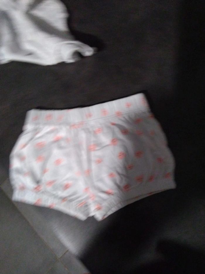 Ensemble haut à bretelles et short - photo numéro 3