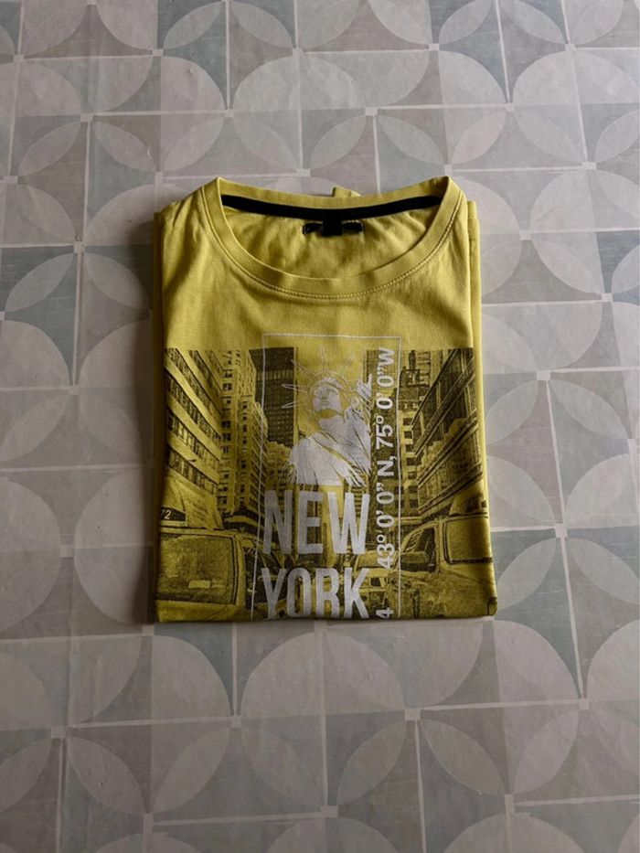 T shirt garçon - 14 ans - Kiabi - en très bon état - photo numéro 4