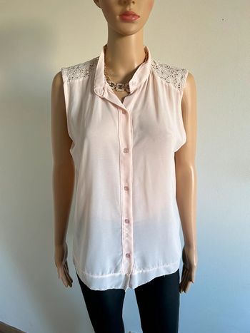 Blouse rose claire sans manches LolaLiza taille M jamais portée
