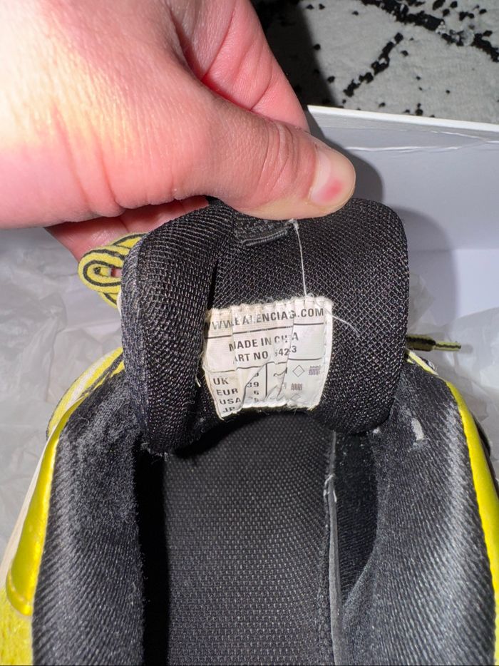 Balenciaga track jaune 39 - photo numéro 3