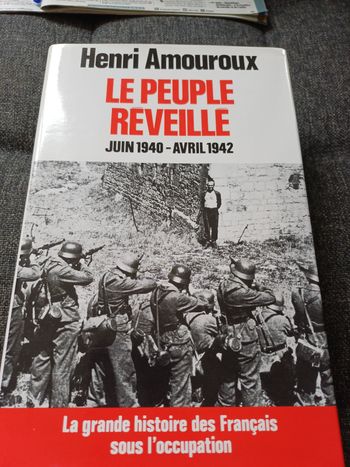 Livre Le peuple reveillé 