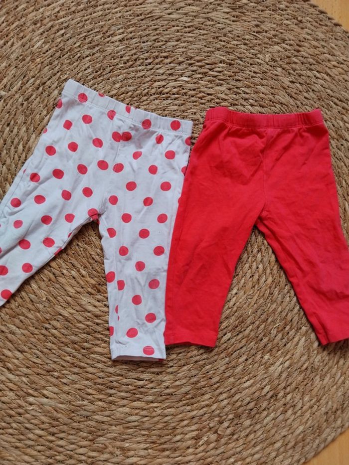 2 pantalons ,mots d enfants, 12 mois