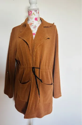🤎 Veste camel en velours côtelé – Taille unique 🤎