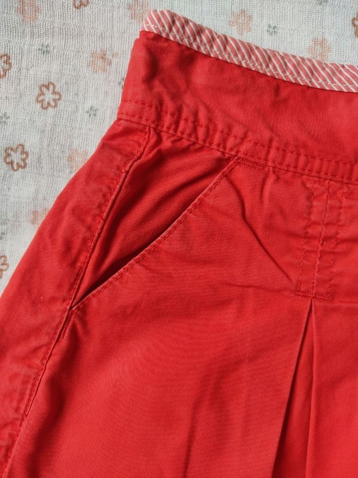 Short large rouge coquelicot Sergent Major - Taille 3 ans - Très bon état - photo numéro 4