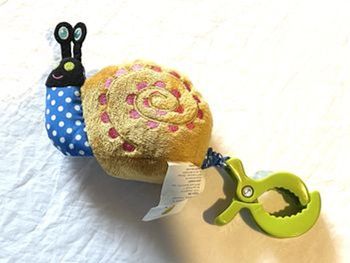 Petit Escargot Marron Mobile Pince Verte Animal Faune Peluche Petits Enfants Bébés