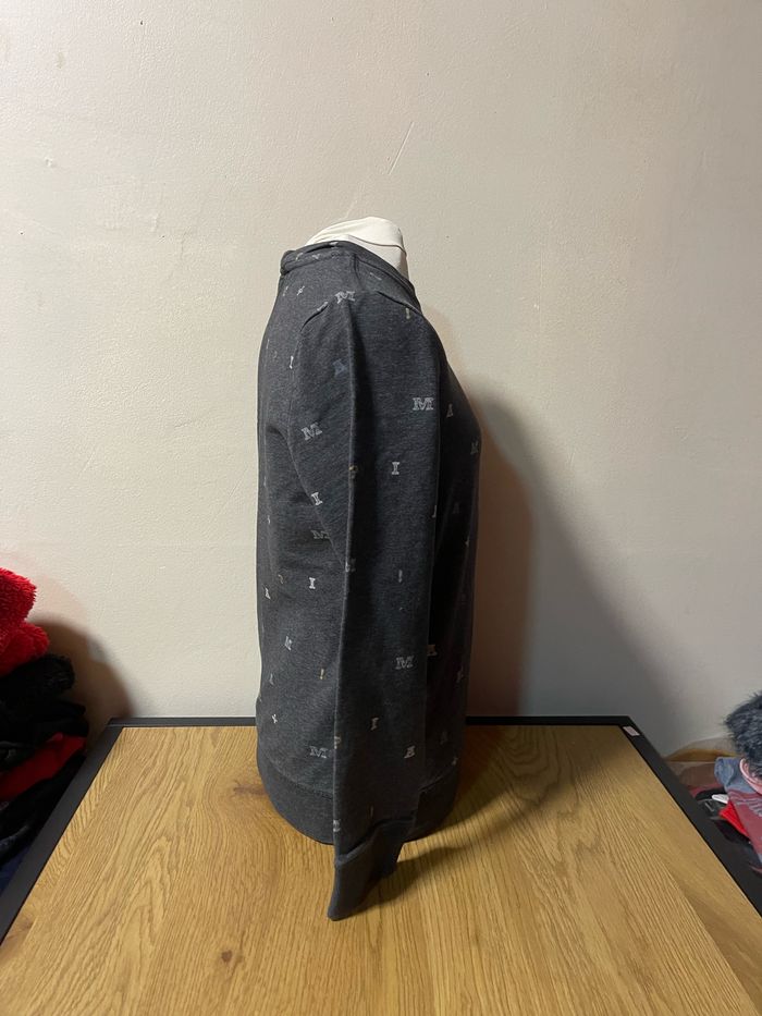 Pull fille taille 140 - photo numéro 2