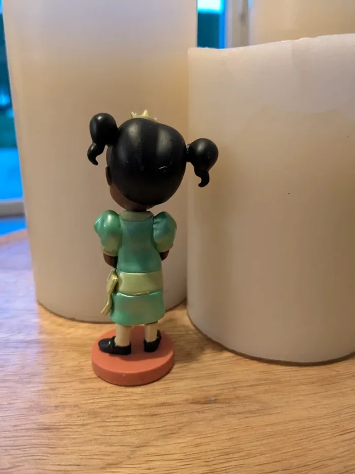 Figurine animator la princesse et la grenouille de chez Disney store - photo numéro 2