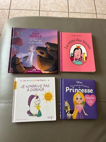 Lot livres fille