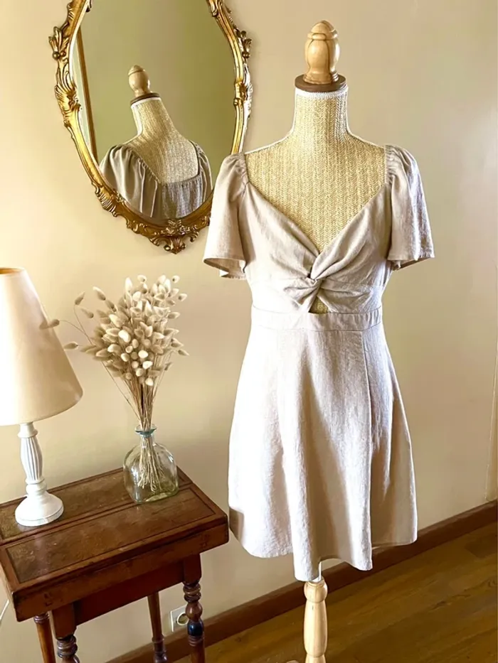 sublime Robe cache cache 40 ecru noeud devant manches courtes decollete V chic - photo numéro 3