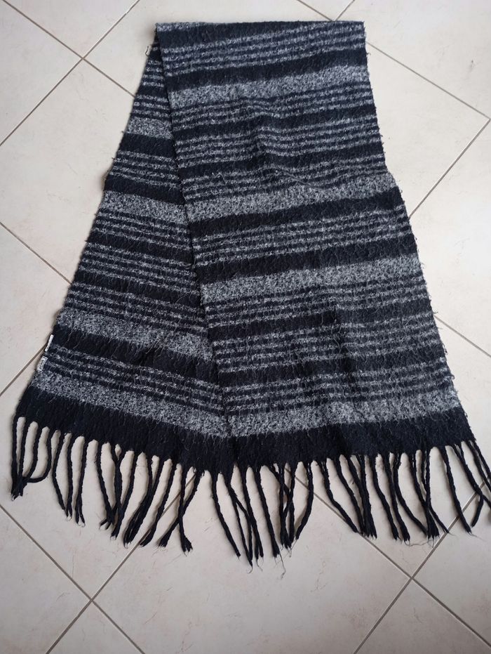 Grande écharpe pimkie - photo numéro 2