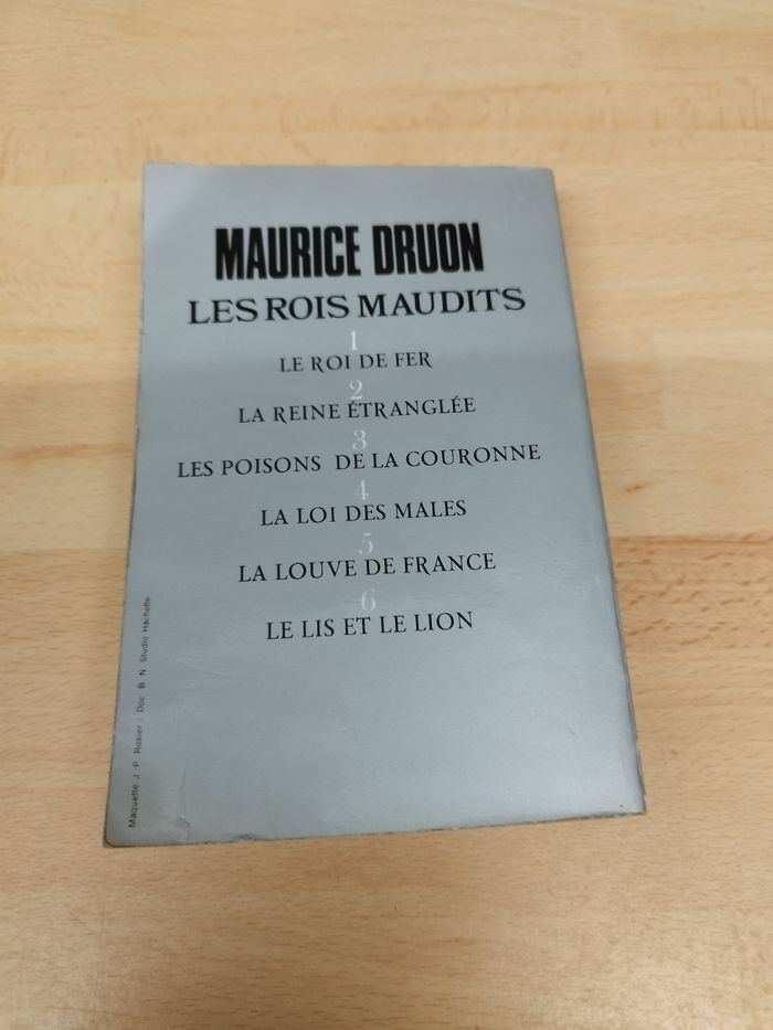 LES ROIS MAUDITS 4

DRUON

LA LOI DES MALES

Ge

LIVRE POCHE - photo numéro 2