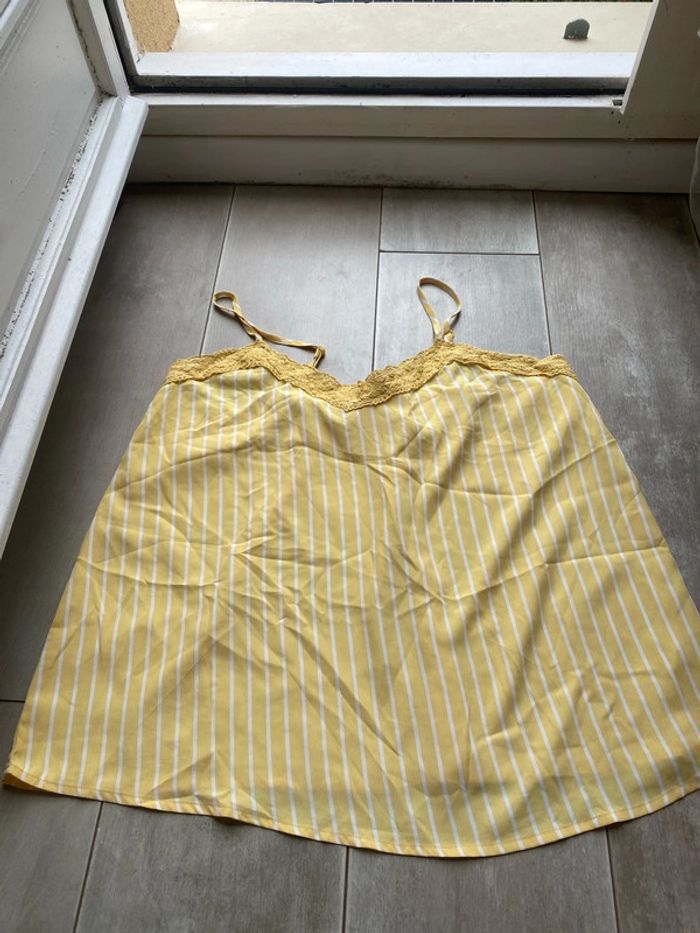 Débardeur jaune, taille 42