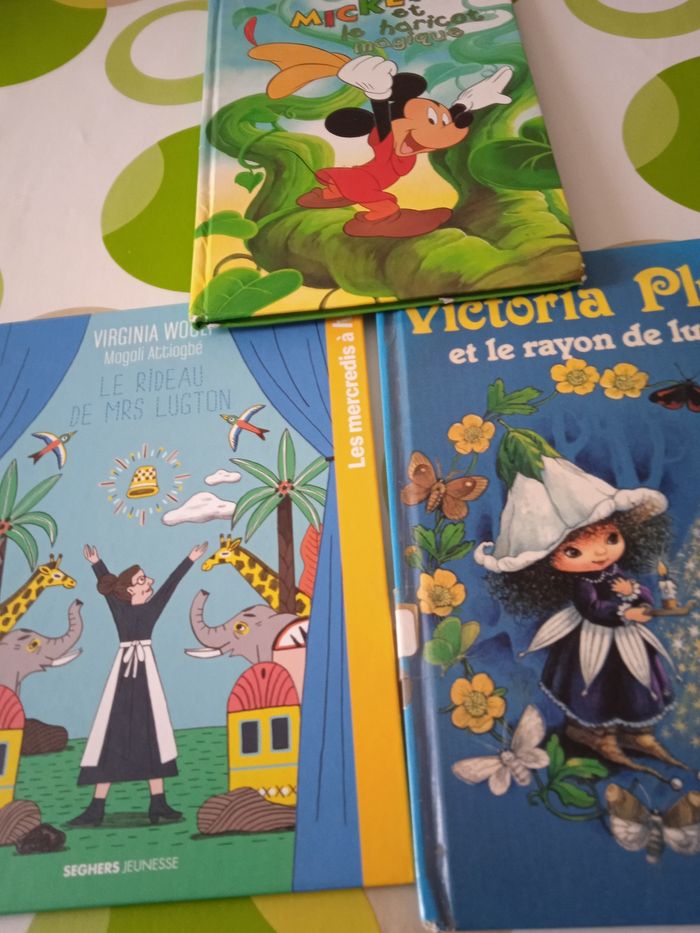 Vent trois livres enfants - photo numéro 2