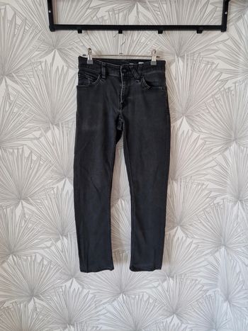 Joli jean Volcom taille 36
