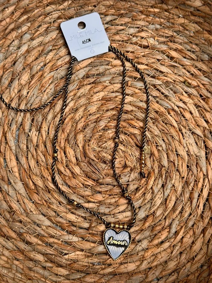 Collier cordon noir et tressé cœur émail gravé amour mile Mila - photo numéro 7