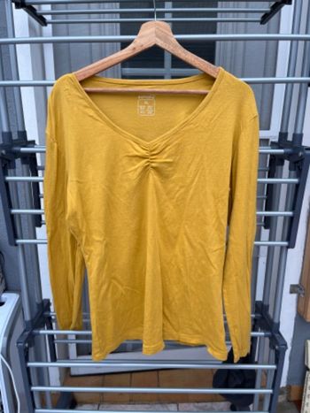 T-shirt manches longues moutarde taille XL
