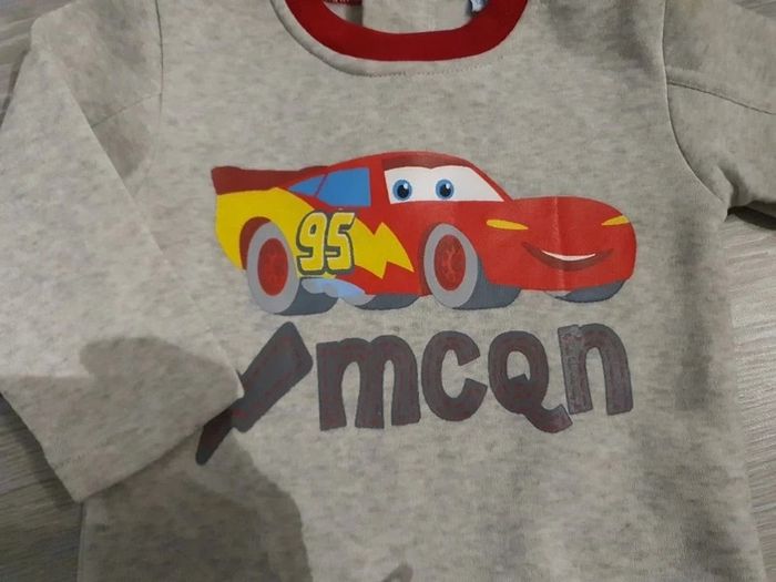 Pull disney neuf 12 mois - photo numéro 2