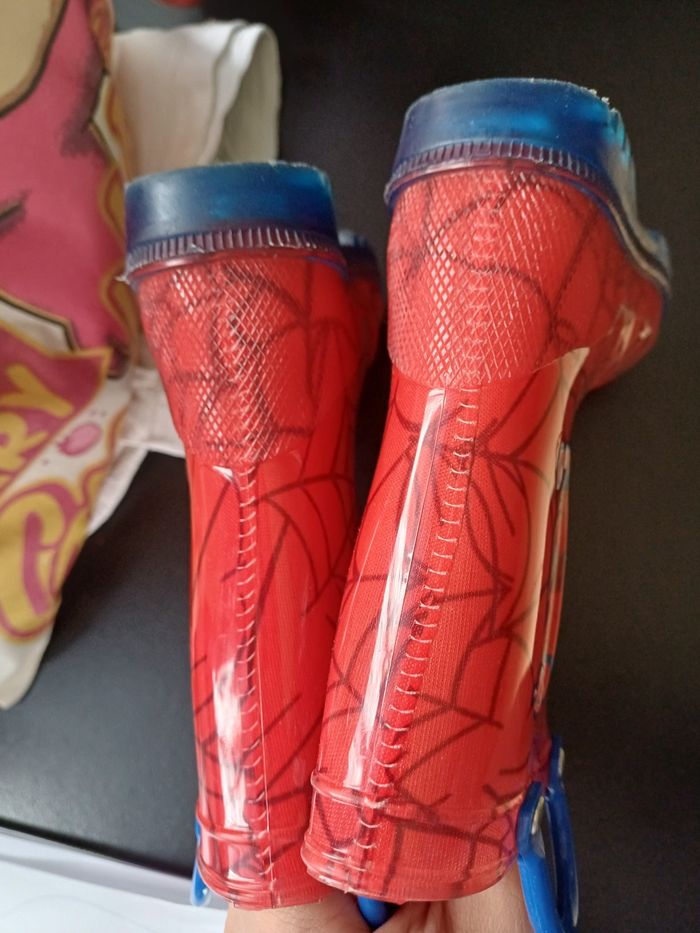 Botte spiderman taille 22 - photo numéro 6