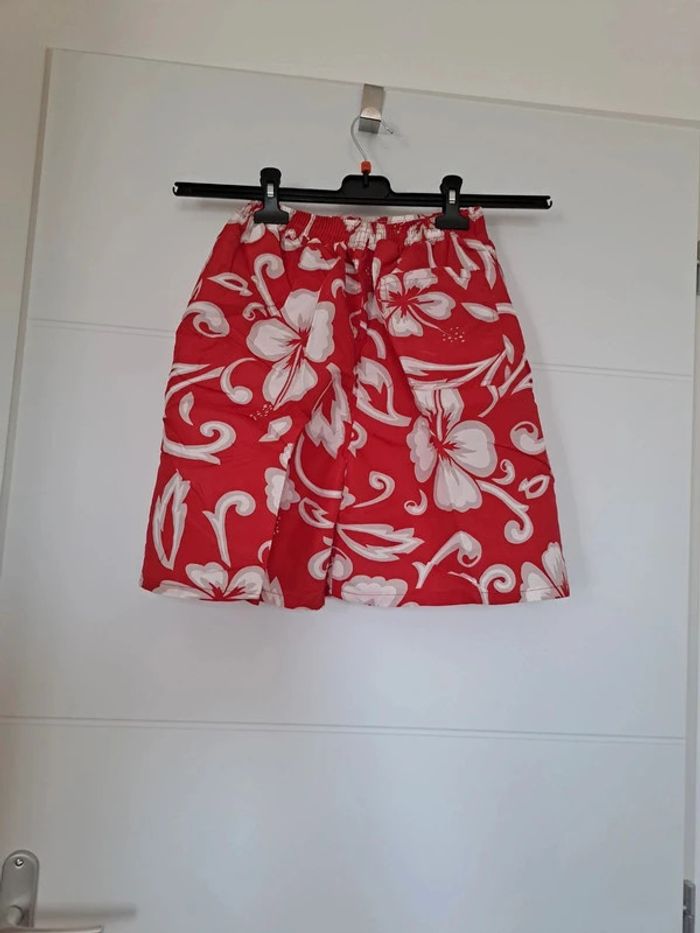 Short / maillot de bain rouge L - photo numéro 2