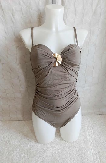 Maillot de bain Rougegorge beige boucle dorée neuf 85C