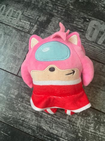 Peluche amy de sonic