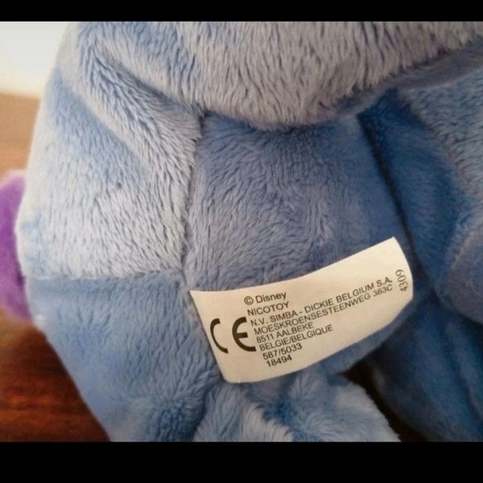 Peluche Lumpy avec son peignoir l'éléphant de Winnie l'Ourson Nicotoy - photo numéro 6