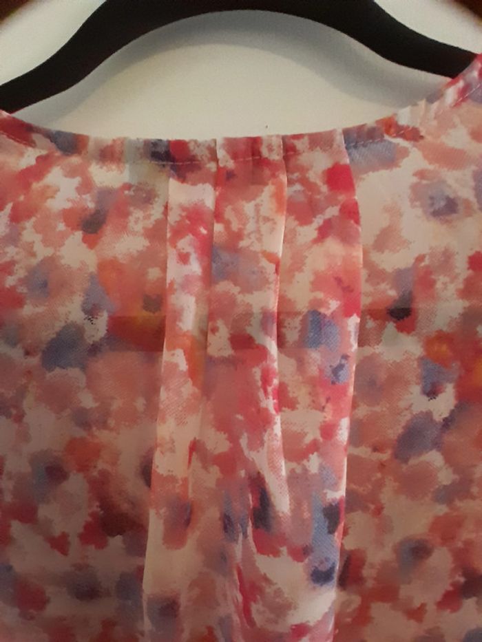 Superbe chemisier imprimé rose et bleu, taille L, Marque Kiabi - photo numéro 9