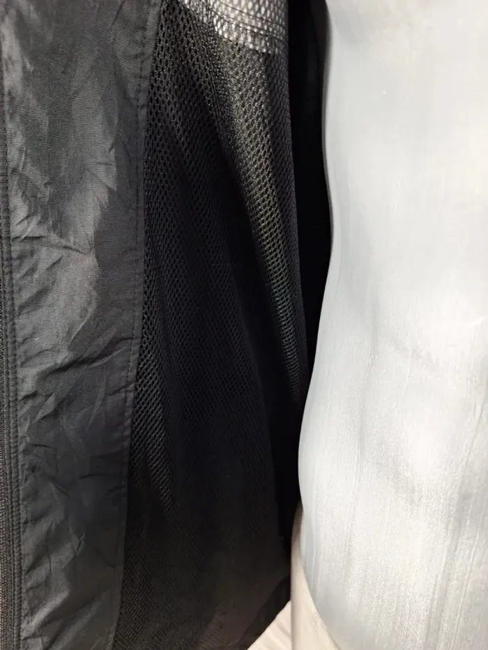 Nike Vintage Track Jacket Noire – Logo Brodé – Taille L (560) - photo numéro 9