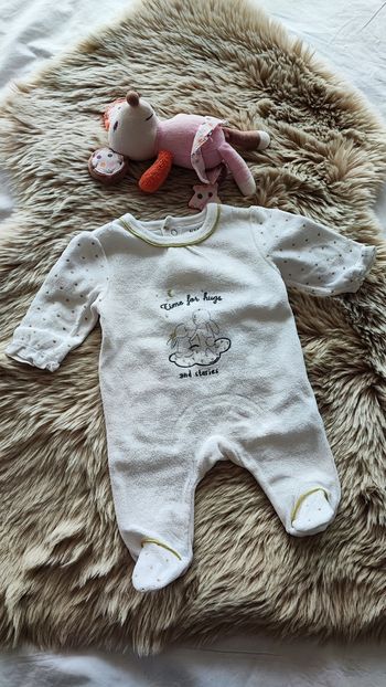 Pyjama chaud blanc or lapin Kiabi 1 mois