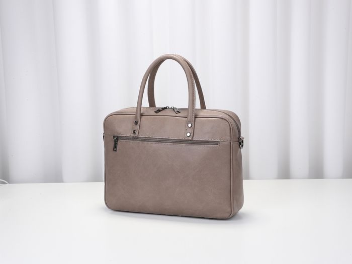 Sac business en pu taupe neuf jamais utilisé