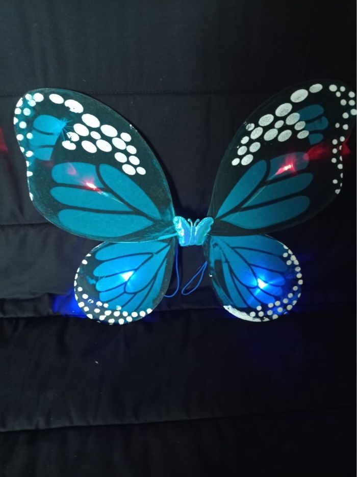 Deguisement papillon bleu LED 3-6ans - photo numéro 3