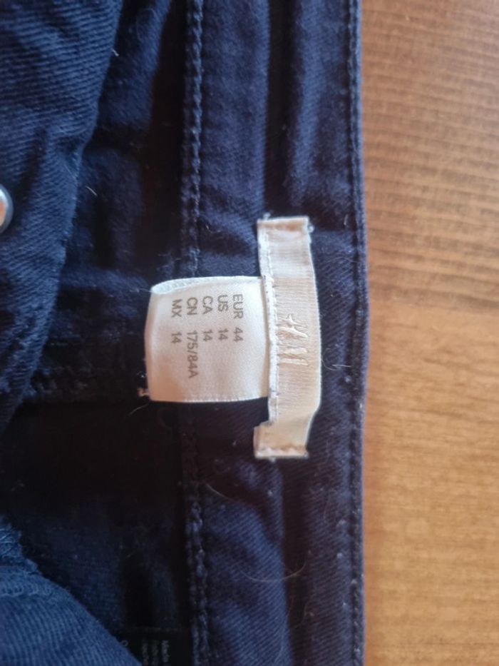 4 shorts H&M - photo numéro 2