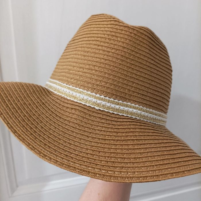 Joli chapeau taille 57 cm - photo numéro 6