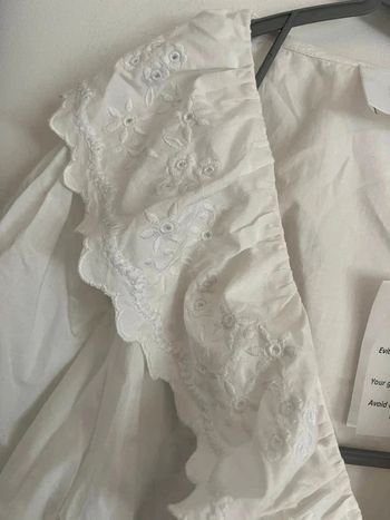 top cache coeur court studio bllanc broderie