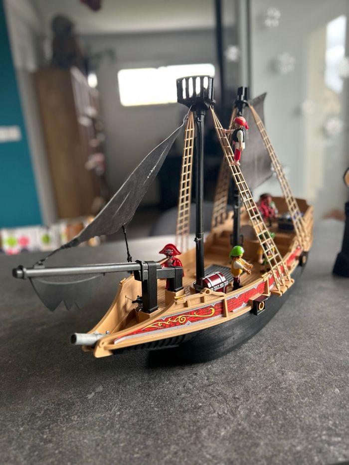 Bateau pirate + rocher des pirates - photo numéro 2