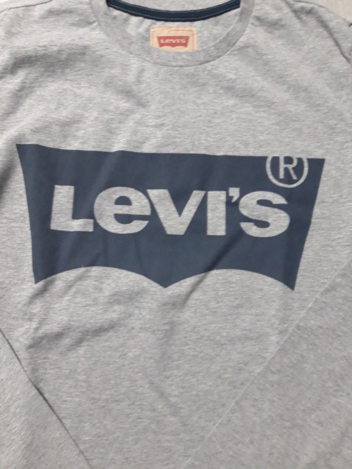 Tee-shirt - photo numéro 2