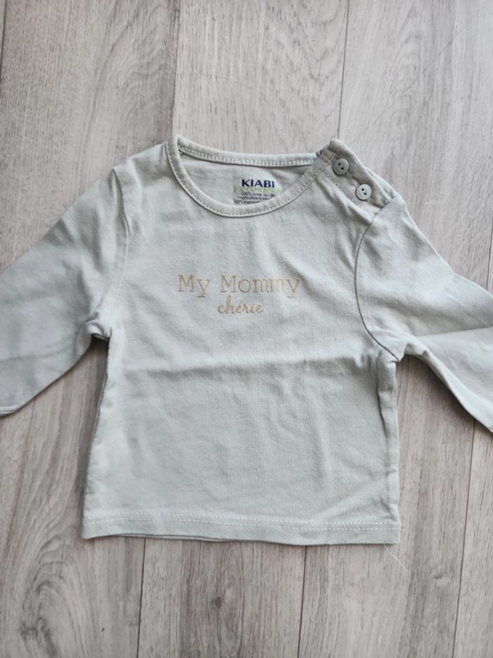 Lot vêtements 1 et 3mois - photo numéro 2