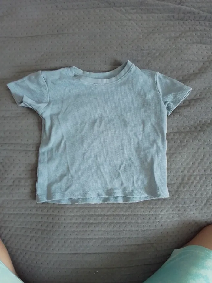 Tee-shirt shirt