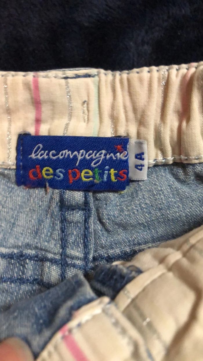 Mini short en jean 4 ans - photo numéro 3