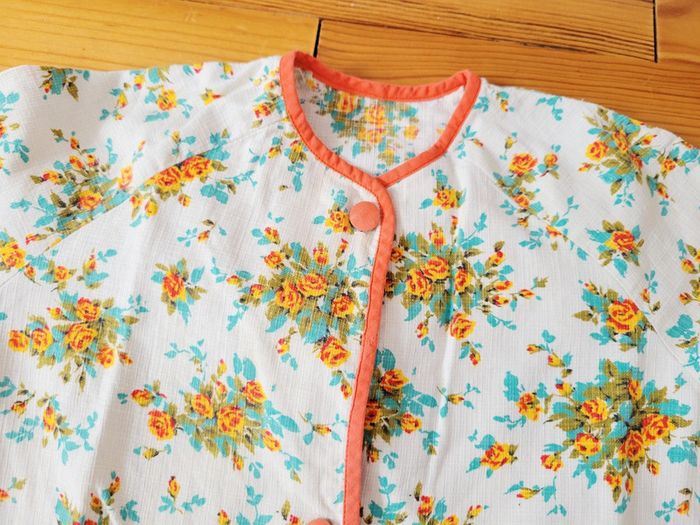 Vintage, robe de plage enfant blanc orange fleurs, années 60's - photo numéro 5