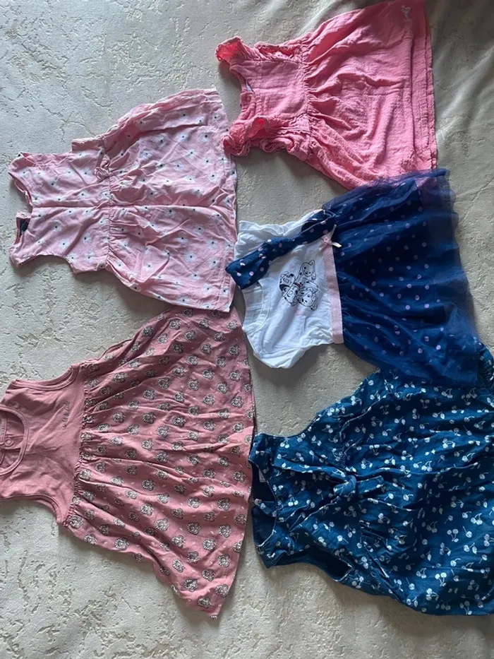 Lot vêtement bébé fille - photo numéro 4