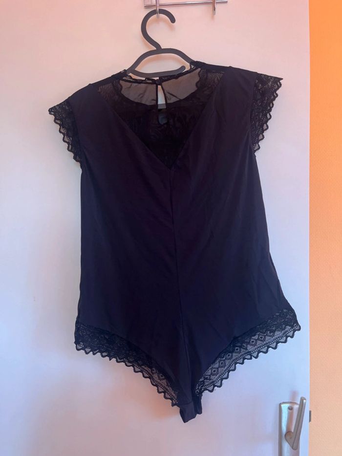 Body sexy tulle noir taille 42/44 dentelle - photo numéro 7