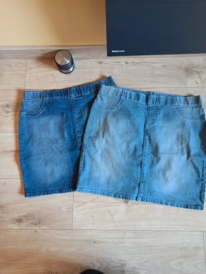 Lot de 2 jupes en jean