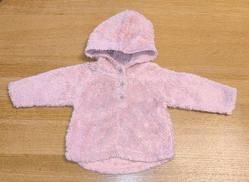 🌸 Pull à capuche "pilou pilou" - Kiabi - 6 mois 🌸