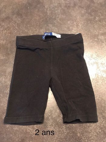 Short noir 2 ans