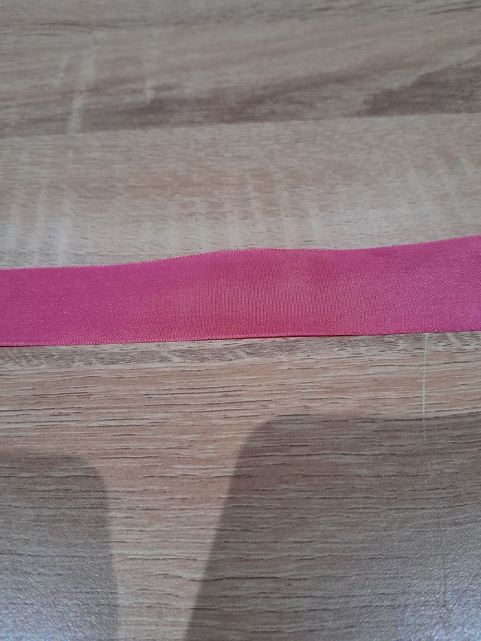 15m60 de ruban rose 2,5cm de large - photo numéro 4