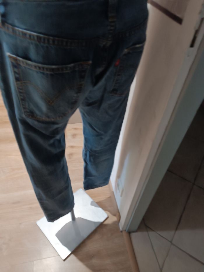 Jean levis femme t 34/36 - photo numéro 5