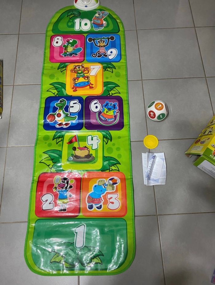 Marelle de la jungle - photo numéro 2